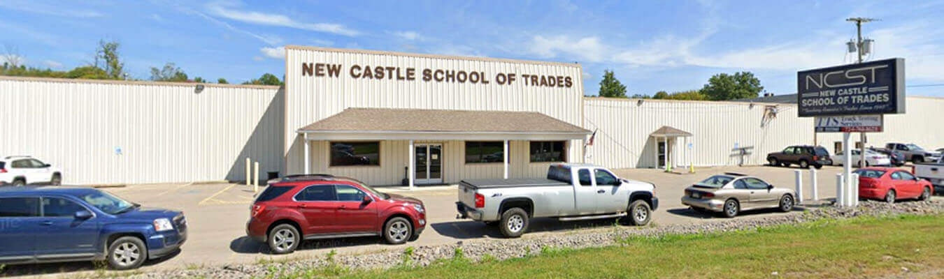street view of the New Castle Satellite Campus showing school sign
